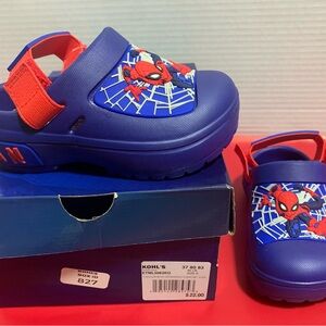 Spider-Man Toddler boy clogs  sz 6